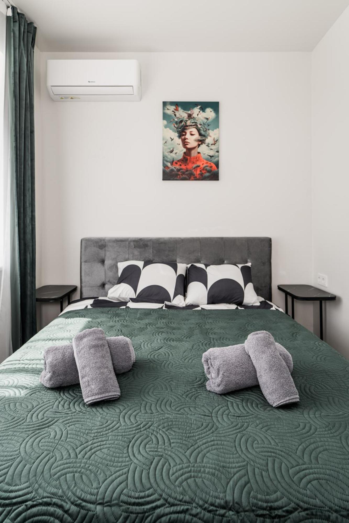 קובנה Riverra House מראה חיצוני תמונה